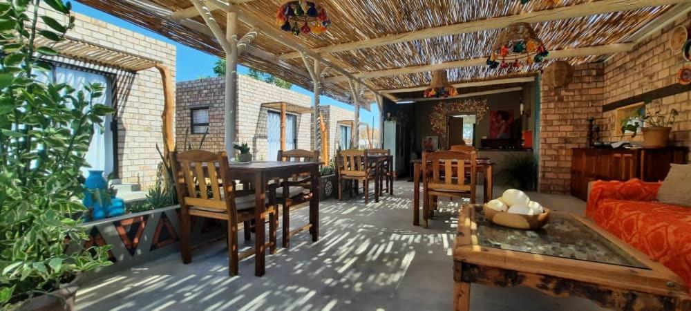 The Desert House Uis 外观 照片