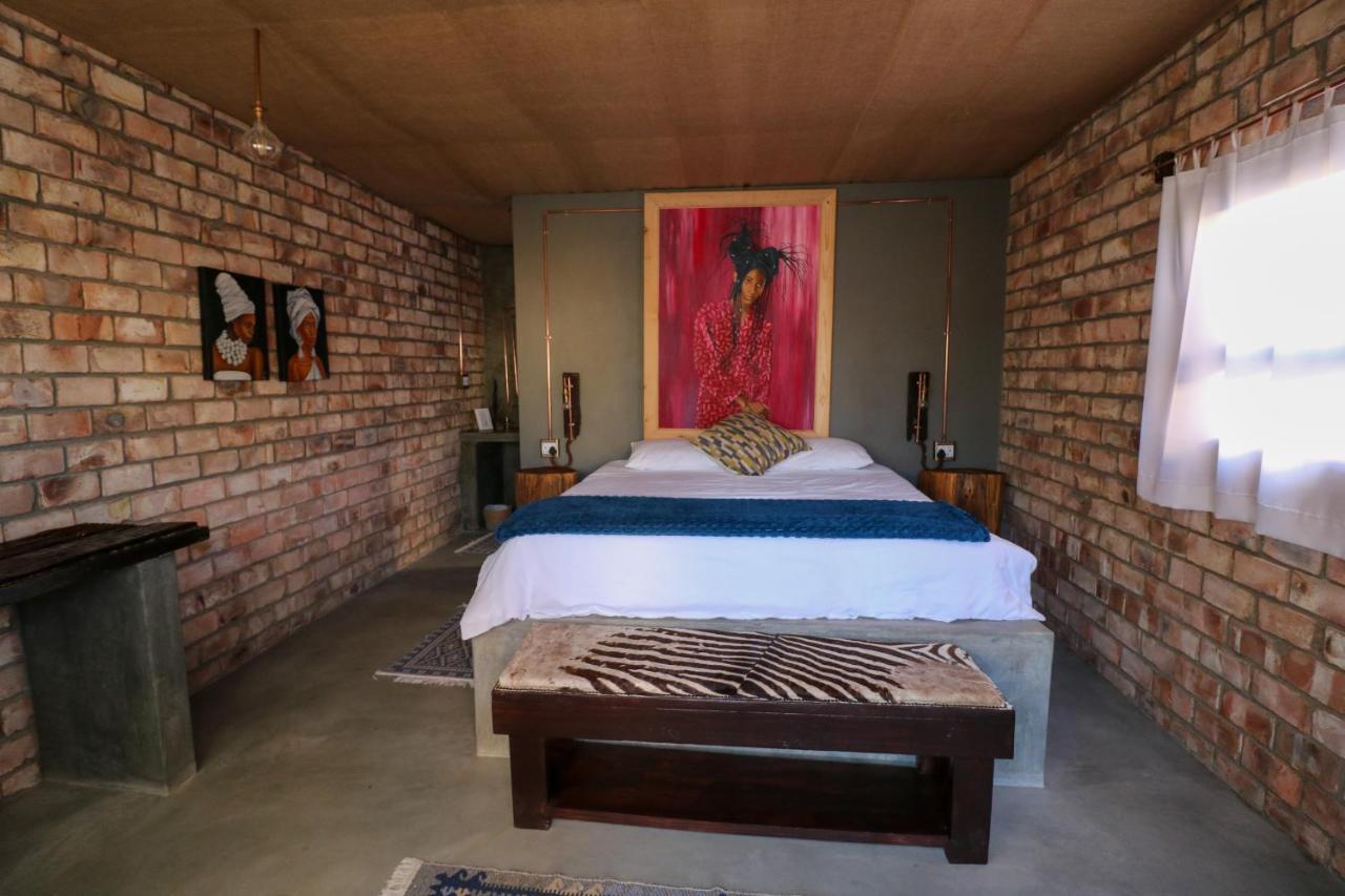 The Desert House Uis 外观 照片
